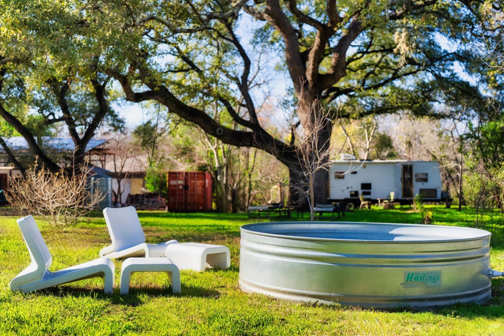 Charming & Historic 2-Br Home On An Eco Farm Austin Exterior photo